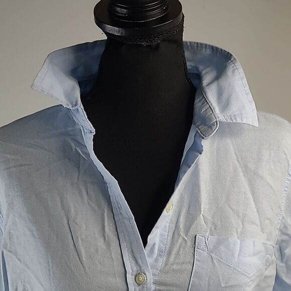 Blue 100% cotton shirt.  No brand nor size available - Picture 2 of 7